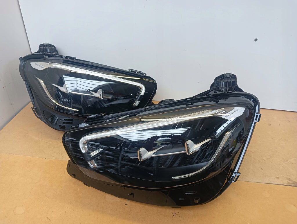 Frontscheinwerfer Mercedes-Benz A2139060805 A2139060705 LED Rechts oder Links