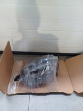 Laden Sie das Bild in den Galerie-Viewer, Frontscheinwerfer Citroën C3 III 9820059680 Links Scheinwerfer Headlight SCH7841565490kr