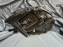 Load image into Gallery viewer, Frontscheinwerfer Mercedes-Benz W213 A2139067509 LED Links Headlight SCH8843244252bf