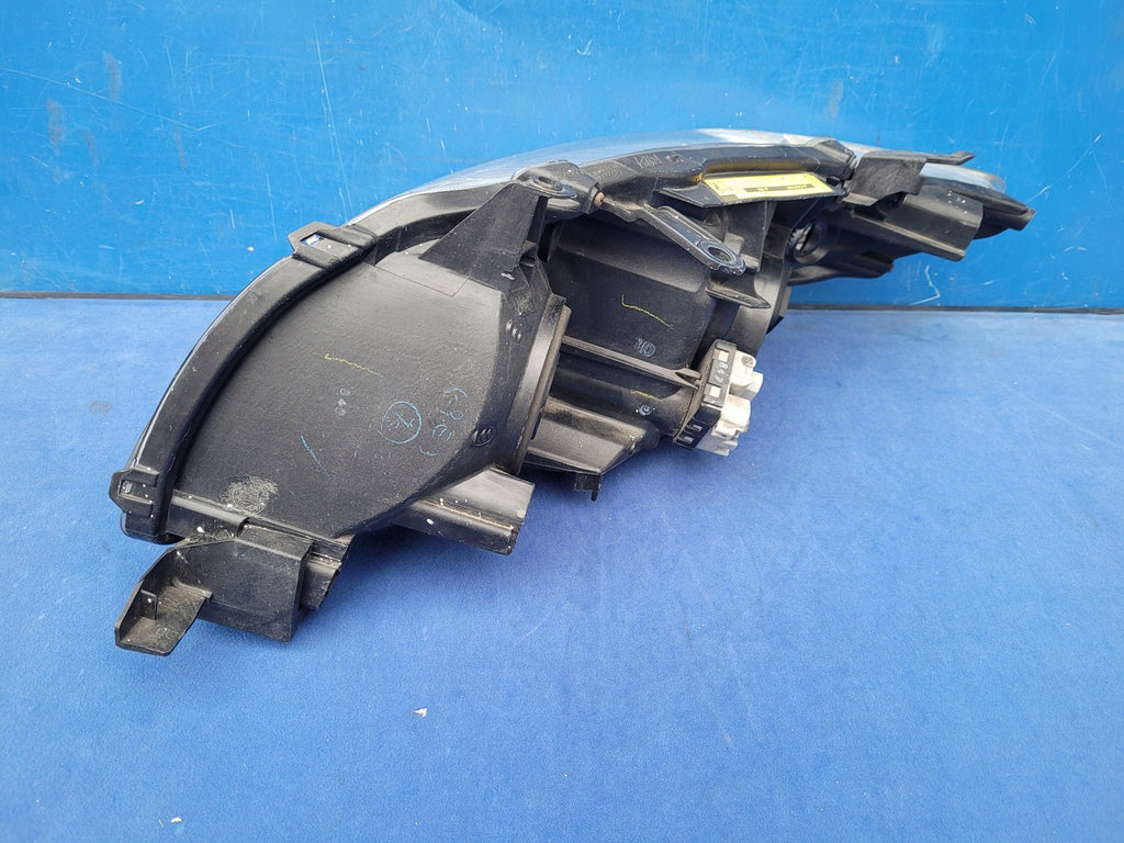 Frontscheinwerfer Toyota Corolla Xenon Rechts Scheinwerfer Headlight SCH6837211171ci