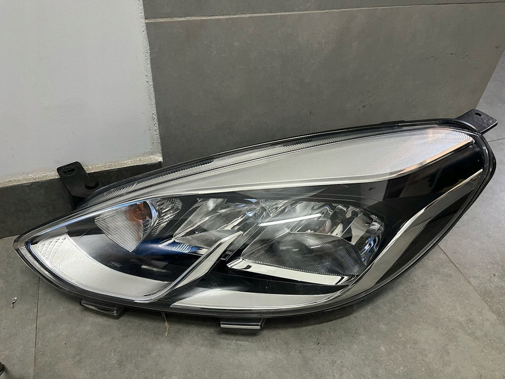 Frontscheinwerfer Ford Fiesta I H1BB13W030AD H1BB13W029AK Rechts oder Links SCH3539993525vi
