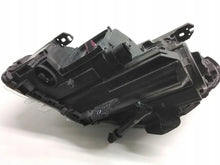 Laden Sie das Bild in den Galerie-Viewer, Frontscheinwerfer Mercedes-Benz A2468207261 Rechts Scheinwerfer Headlight SCH5125091094jd