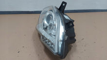 Laden Sie das Bild in den Galerie-Viewer, Frontscheinwerfer Mercedes-Benz Viano A6398202961 Rechts Scheinwerfer Headlight SCH6920100771sd