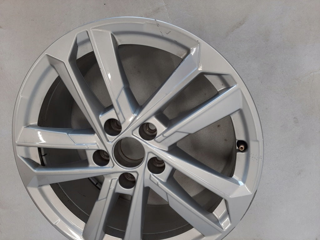 1x Alufelge 17 Zoll 6.5" 5x112 43ET Glanz Silber 8Y0601025 Audi A3 Rim Wheel FEL1293685488bm