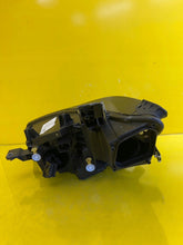 Laden Sie das Bild in den Galerie-Viewer, Frontscheinwerfer Cupra Born 10F941008H LED Rechts Scheinwerfer Headlight SCH1730999618ey