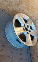 Load image into Gallery viewer, 1x Alufelge 16 Zoll 6.5&quot; 5x114.3 529103W510 Kia Rim Wheel