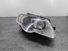 Load image into Gallery viewer, Frontscheinwerfer VW Passat 3C0941752K 4L0907391 Xenon Rechts Headlight SCH1985940223od