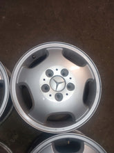 Laden Sie das Bild in den Galerie-Viewer, 4x Alufelge 15 Zoll 5.5" 5x112 54ET Glanz Silber A1684011702 Mercedes-Benz W204 FEL2844159519lu