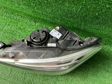 Laden Sie das Bild in den Galerie-Viewer, Frontscheinwerfer BMW 1 F21 F20 7229677 Xenon Links Scheinwerfer Headlight SCH1748397549vn