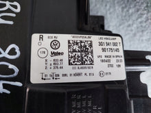 Load image into Gallery viewer, Frontscheinwerfer VW Passat B8 3G1941082T Full LED Ein Stück (Rechts oder Links)
