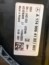 Laden Sie das Bild in den Galerie-Viewer, Frontscheinwerfer Mercedes-Benz Cla A1749064102 LED Links Scheinwerfer Headlight SCH2235281838dl