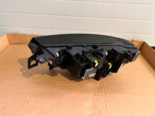 Load image into Gallery viewer, Frontscheinwerfer VW Id.5 Id.4 11B941006B Rechts Scheinwerfer Headlight SCH6788697287xu