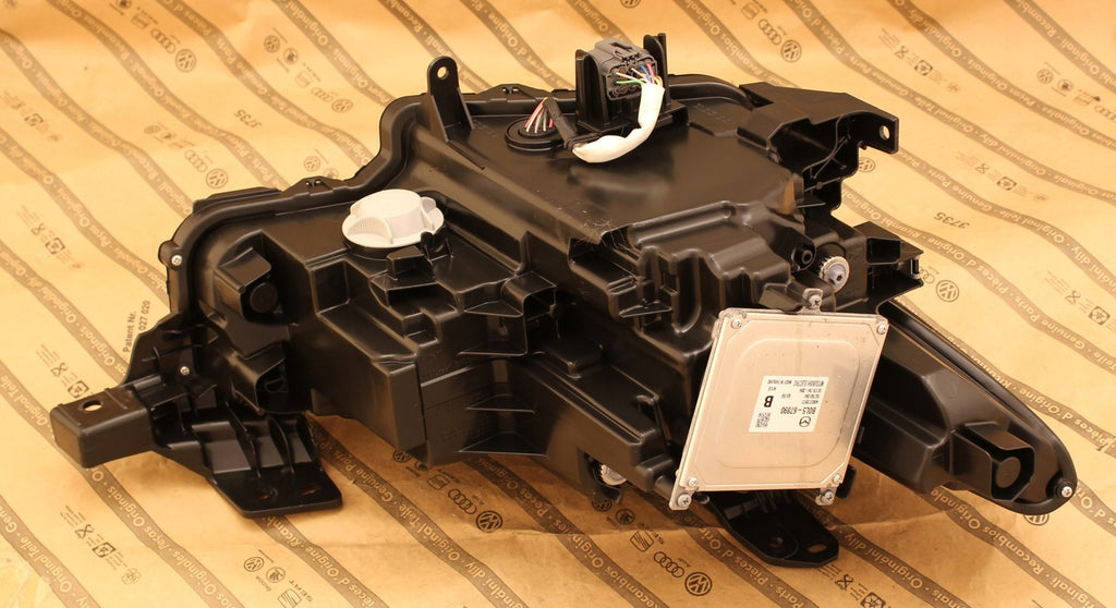 Frontscheinwerfer Mazda III BCJH-51040 LED Links Scheinwerfer Headlight