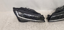 Laden Sie das Bild in den Galerie-Viewer, Frontscheinwerfer Skoda Superb III 3V1941015D Full LED Rechts oder Links