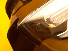 Laden Sie das Bild in den Galerie-Viewer, Frontscheinwerfer Mercedes-Benz W247 A2479066307 Links Scheinwerfer Headlight SCH3729822749bg