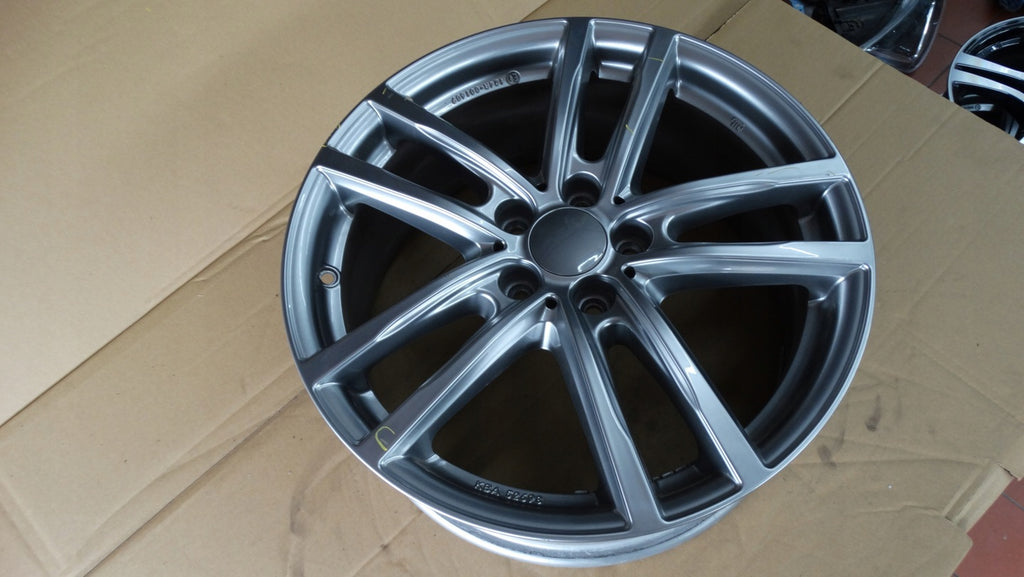 1x Alufelge 18 Zoll KBA52698 Audi Rim Wheel