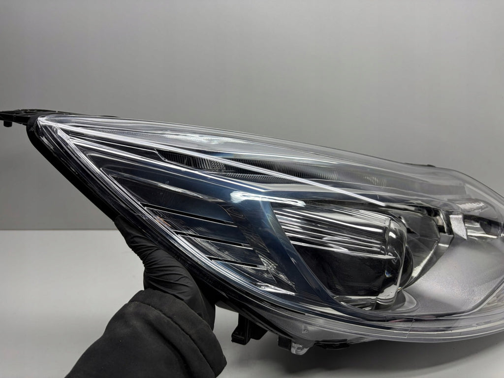 Frontscheinwerfer Ford Focus III BM5113D154AG Rechts Scheinwerfer Headlight SCH3918767824pu