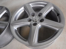 Load image into Gallery viewer, 1x Alufelge 16 Zoll 7.0" 5x114.3 45ET Glanz Silber 17-7J-ET45 Toyota Avensis FEL5404180664wr