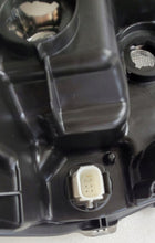 Load image into Gallery viewer, Frontscheinwerfer Toyota Yaris EUKO-6 Links Scheinwerfer Headlight SCH4487949765mh