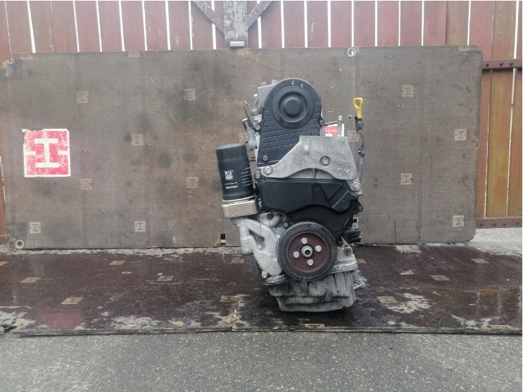 Motor Hyundai Santa I Fe D4EB 2.2 CRDi 144TKm Diesel Engine Unkomplett