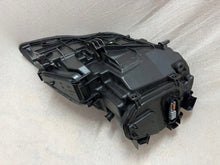 Load image into Gallery viewer, Frontscheinwerfer Porsche Panamera 243423 Xenon Links Scheinwerfer Headlight SCH2273566249ey