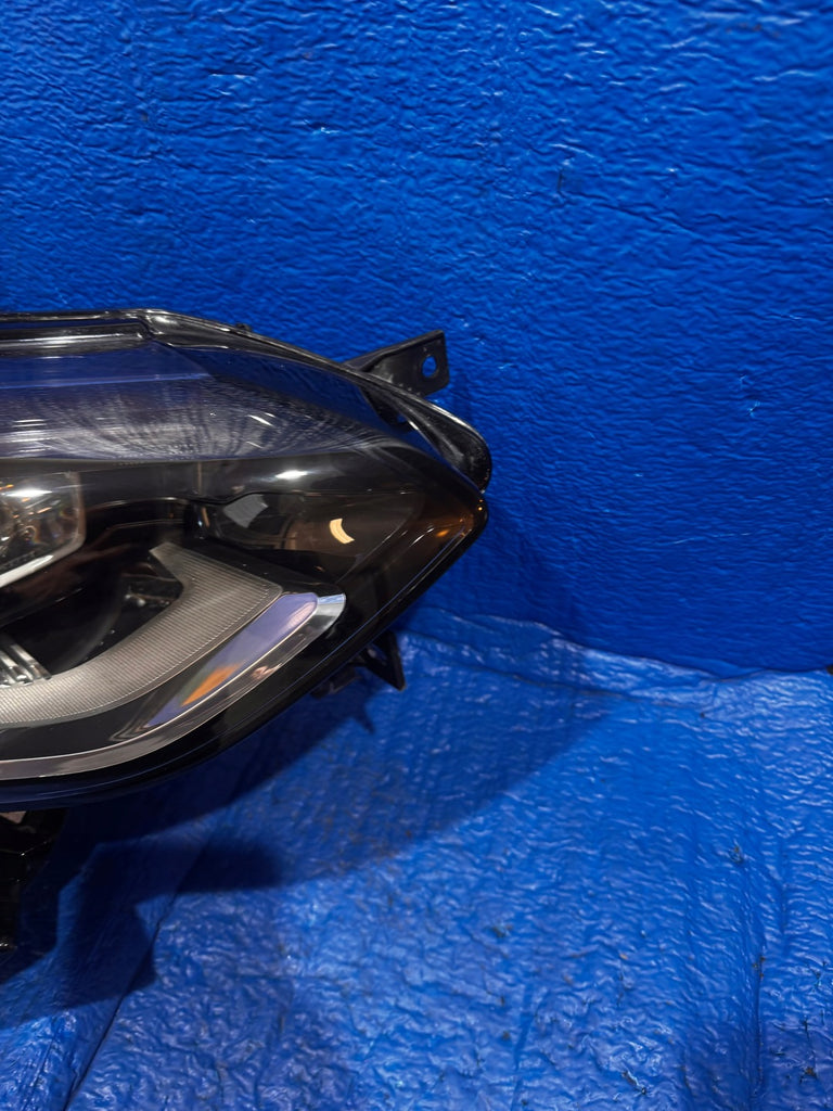 Frontscheinwerfer Renault Megane IV 260106126R Full LED Rechts oder Links SCH6083439926aa