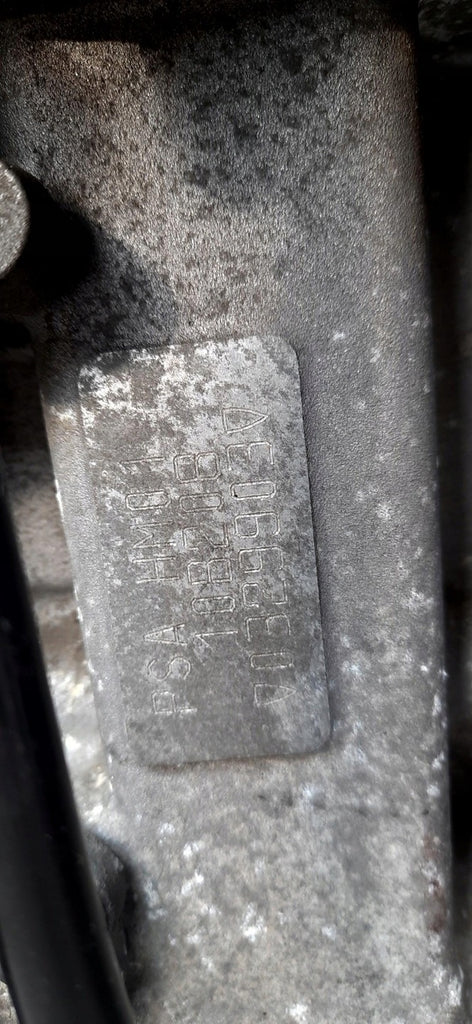 Motor Peugeot 2008 I HM01 1.2 VTI Benzin Engine Unkomplett