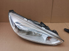 Load image into Gallery viewer, Frontscheinwerfer Ford Focus C Max Ein Satz Scheinwerfer Headlight SCH3330177436dz
