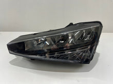 Laden Sie das Bild in den Galerie-Viewer, Frontscheinwerfer Skoda Scala 657941015 Links Scheinwerfer Headlight SCH6227575444xn