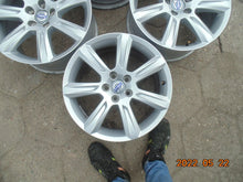 Load image into Gallery viewer, 4x Alufelge 17 Zoll 8.0" 5x108 42ET Glanz Silber 31362838 Volvo S90 V90 FEL9242885283rb