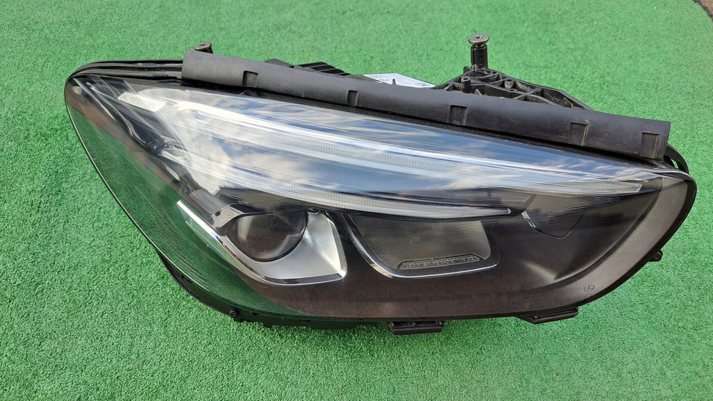 Frontscheinwerfer Mercedes-Benz W247 A2479065803 FULL LED Rechts Headlight