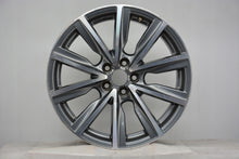 Load image into Gallery viewer, 1x Alufelge 17 Zoll 7.5&quot; 5x100 36ET 8X0601025C Audi Mg Rim Wheel