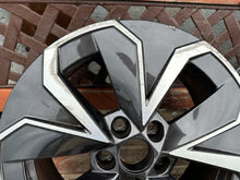 Load image into Gallery viewer, 1x Alufelge 16 Zoll 6.0&quot; 5x100 38ET Glanz Graphit 658601025 Mg Scala Kamiq