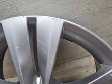 Laden Sie das Bild in den Galerie-Viewer, 1x Alufelge 18 Zoll 5x112 57A601025E Skoda Karoq Rim Wheel FEL6590739645sq