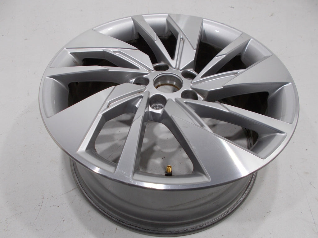 1x Alufelge 18 Zoll 8.0" 5x112 46ET Glanz 8Y0601025F Audi A3 Mg Rim Wheel FEL5930818739vs