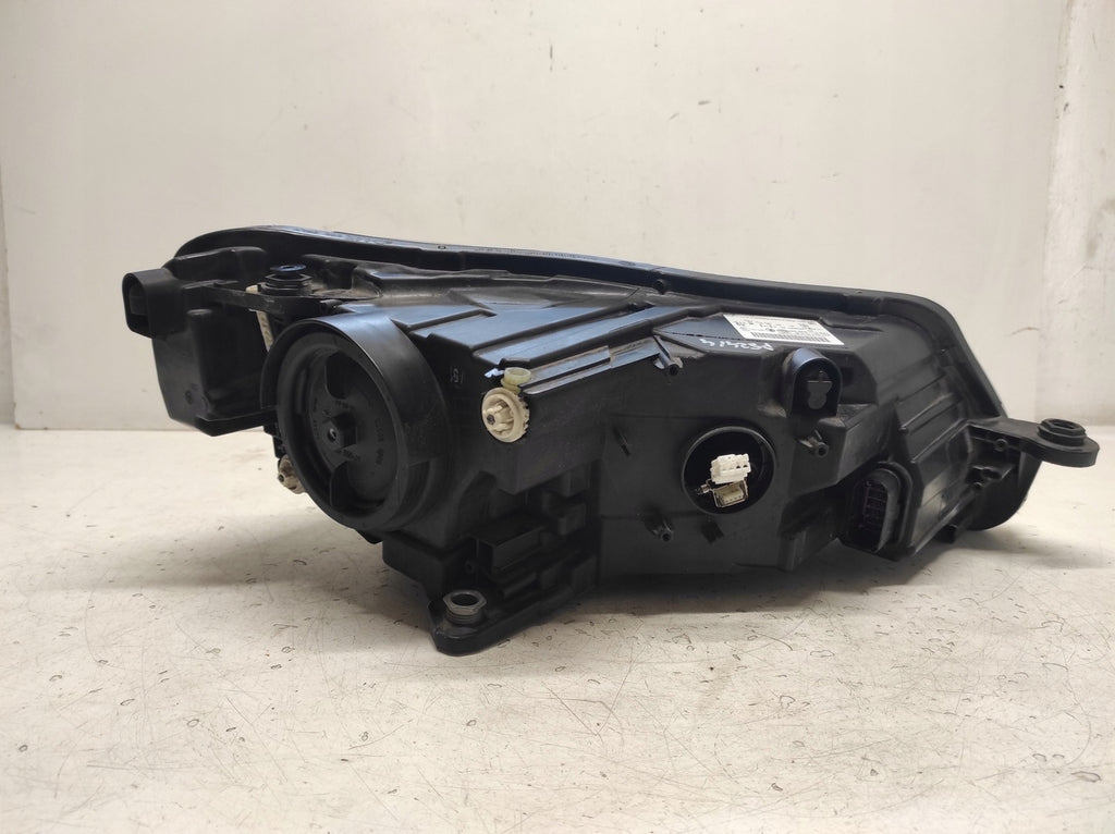 Frontscheinwerfer Skoda Superb III 9V1941015B- Xenon Links Headlight