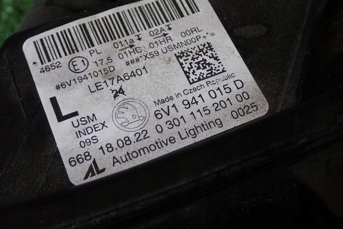 Frontscheinwerfer Skoda Fabia III 6V1941015D LED Links Scheinwerfer Headlight