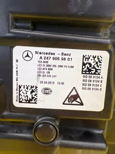 Laden Sie das Bild in den Galerie-Viewer, Frontscheinwerfer Mercedes-Benz W247 A2479069801 LED Rechts Headlight SCH8991628768vx