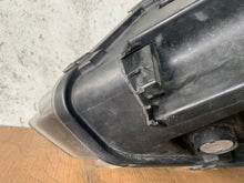 Laden Sie das Bild in den Galerie-Viewer, Frontscheinwerfer VW Amarok 2H3941032 Xenon Rechts Scheinwerfer Headlight SCH1391462197aa