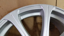 Laden Sie das Bild in den Galerie-Viewer, 1x Alufelge 18 Zoll 7.5&quot; 5x100 Subaru Avensis Rim Wheel