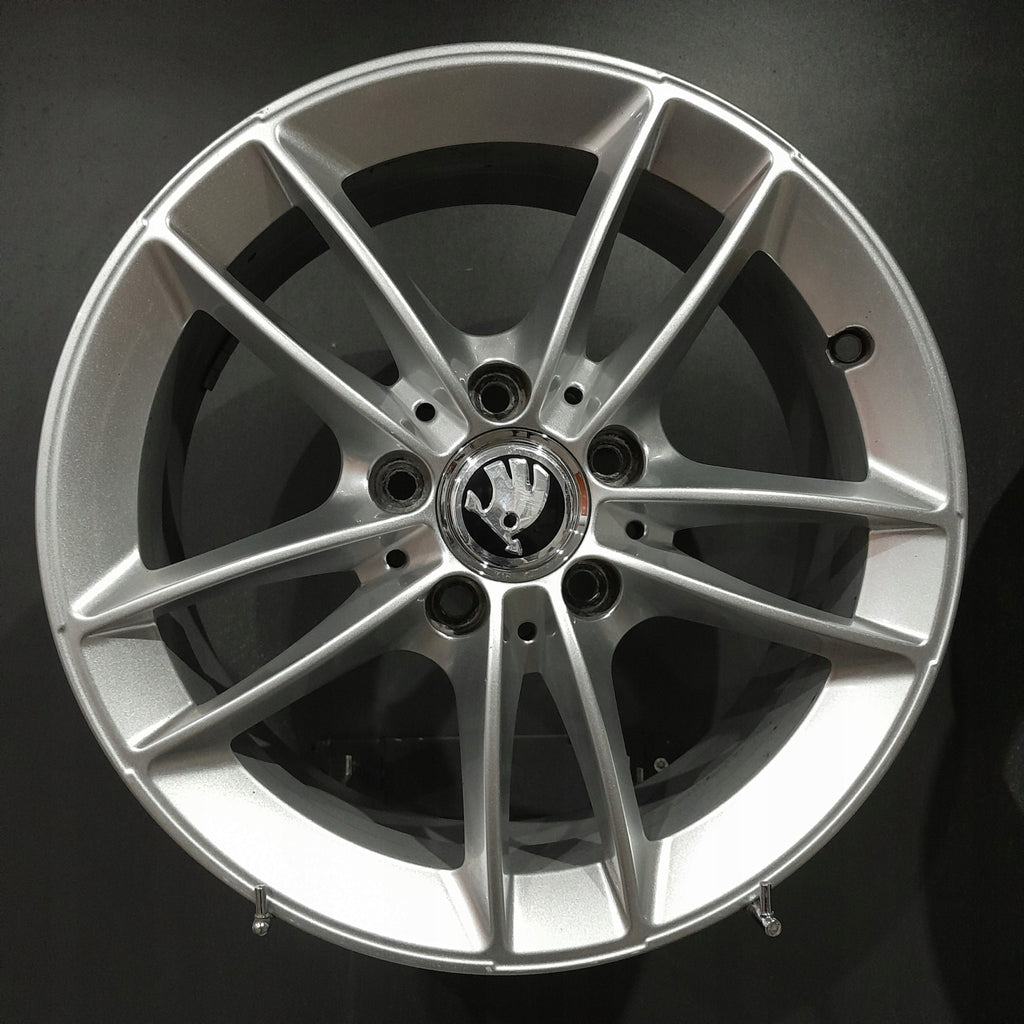 4x Alufelge 16 Zoll 6.5" 5x112 44ET Mercedes-Benz Superb III Octavia Rim Wheel FEL7198910960le