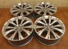 Load image into Gallery viewer, 4x Alufelge 17 Zoll 7.0" 5x112 40ET Glanz Silber 5NA601025 VW Tiguan Rim Wheel FEL3212489459zl