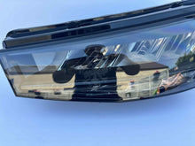 Laden Sie das Bild in den Galerie-Viewer, Frontscheinwerfer Skoda Fabia I 6VB941015 LED Ein Stück (Rechts oder Links)