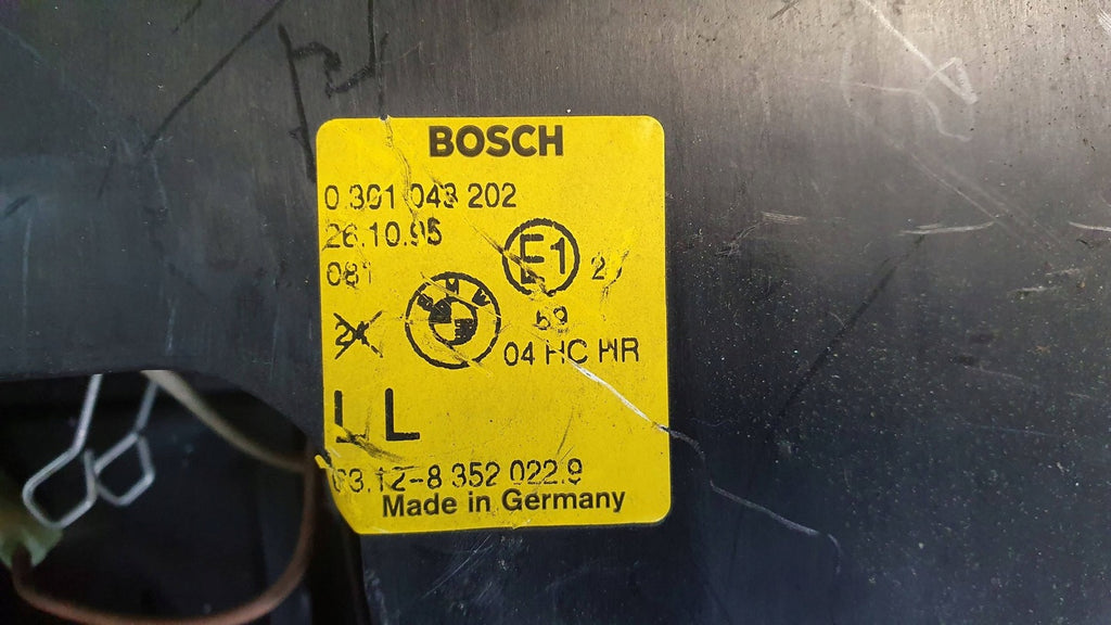 Frontscheinwerfer BMW 7 E38 0301043202 8352022 Rechts Scheinwerfer Headlight SCH9756463678op