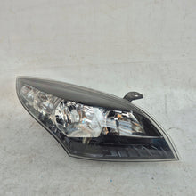 Laden Sie das Bild in den Galerie-Viewer, Frontscheinwerfer Renault Megane III 260103187R Rechts Scheinwerfer Headlight SCH8598833612uo