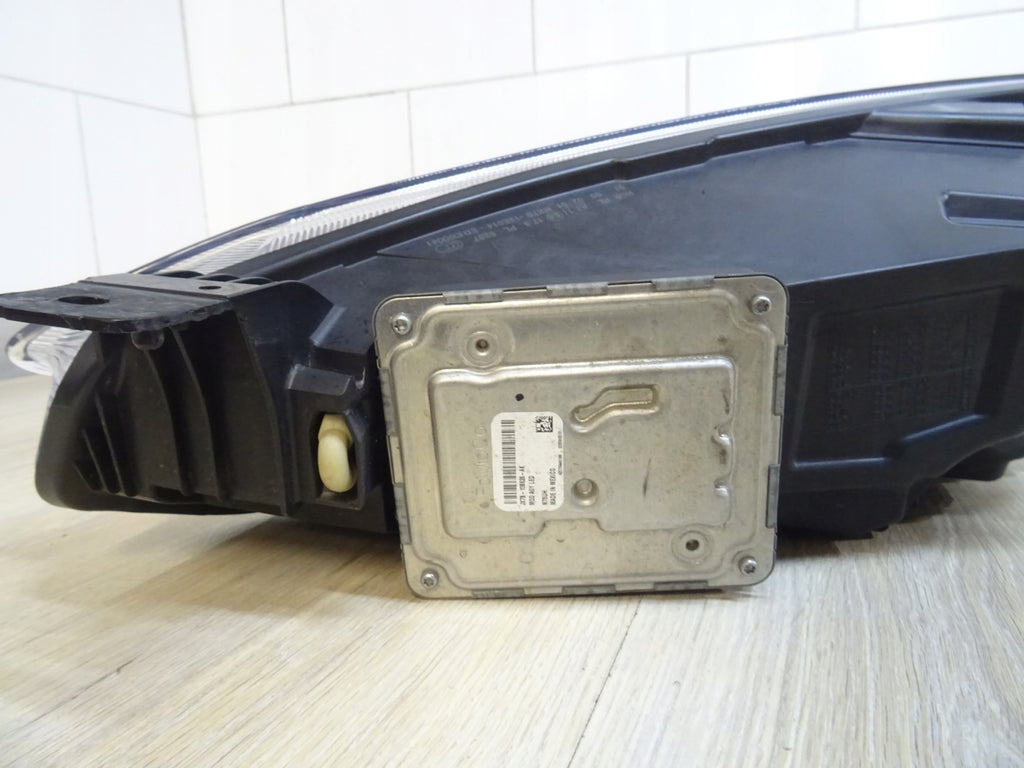 Frontscheinwerfer Ford Focus MX7B-13E014-ED Rechts Scheinwerfer Headlight SCH4012674859kn