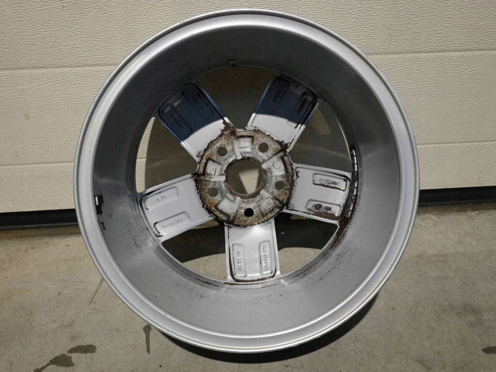 1x Alufelge 16 Zoll 6.5" 5x112 44ET Glanz Silber 5C0071496 VW Beetle Rim Wheel FEL4493249650hk