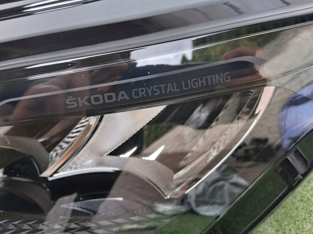 Frontscheinwerfer Skoda Enyaq 5LB941015 Full LED Links Scheinwerfer Headlight SCH9825015996eo