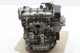 Motor VW Passat B8 CZD 1.4 TSI 150PS 110kW 61TKm 2015 Benzin Engine Unkomplett