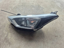 Load image into Gallery viewer, Frontscheinwerfer Hyundai I20 01048099900010 92101C8000 Links Headlight